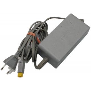 Original Nintendo Netzteil WII U Adapter / Power Supply...