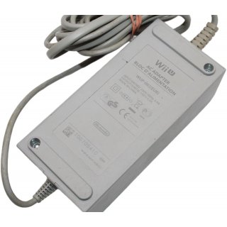 Original Nintendo Netzteil WII U Adapter / Power Supply Universal-100 - 240V AC